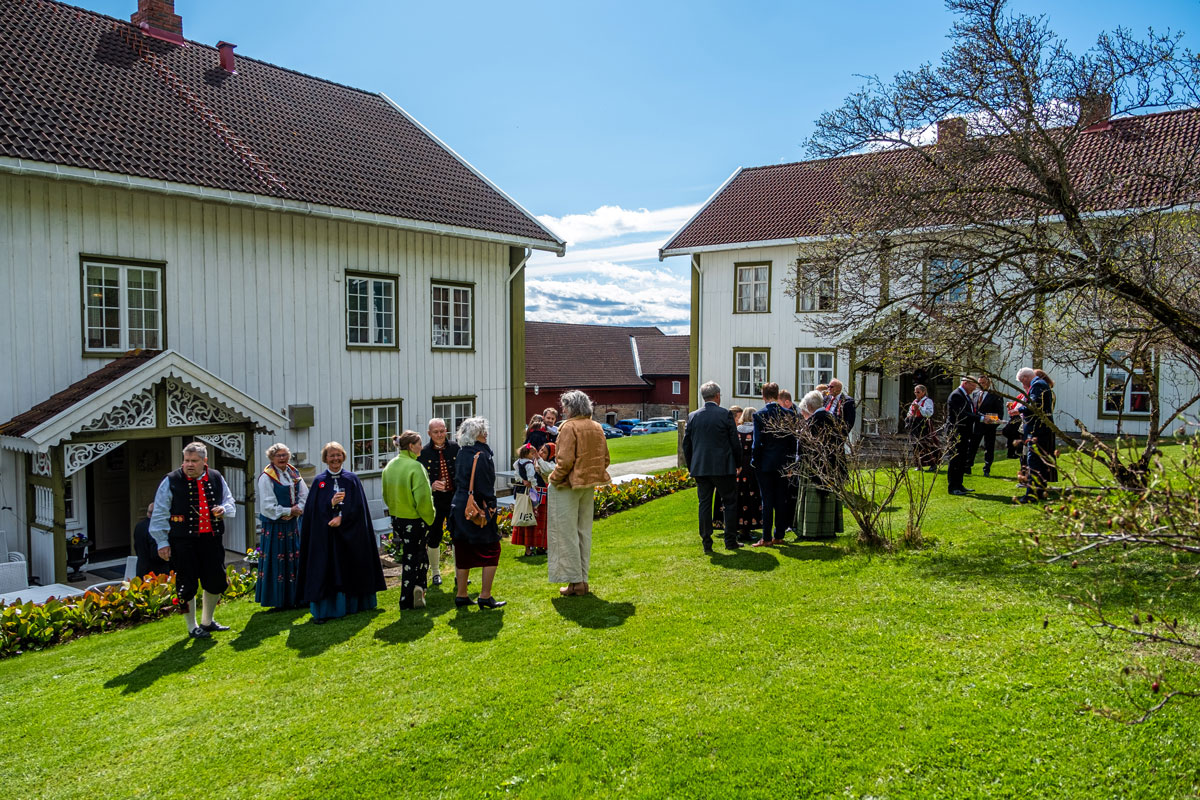 Simenstad-gard-tun_Foto_(C)_Markus_Søgård